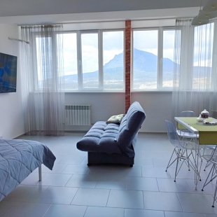 Фотография квартиры Апартаменты Sutki Rent с красивым видом на горы