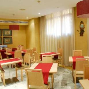 Фотографии гостиницы
Reyes Católicos