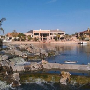 Фотография гостевого дома Glendale Arizona Lakeside Property