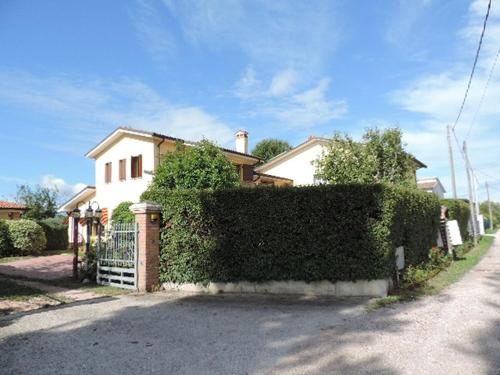 Фотография гостевого дома B&B Dora e Flavio Country Rooms