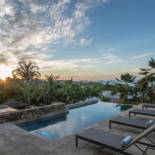 Фотография гостиницы at Water's Edge Resort