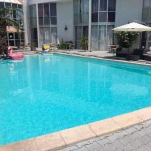 Фотографии гостиницы 
            Hotel La Clé