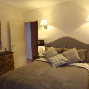 Фотографии гостевого дома
Maisons du Périgord Côté Vézère