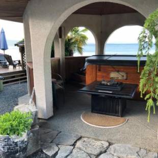 Фотографии гостиницы 
            Qualicum Breeze Beach Resort