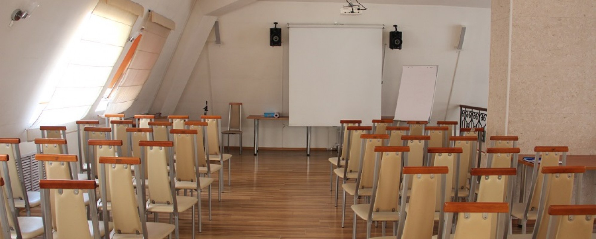 Фотографии конференц-зала Зал Масарда