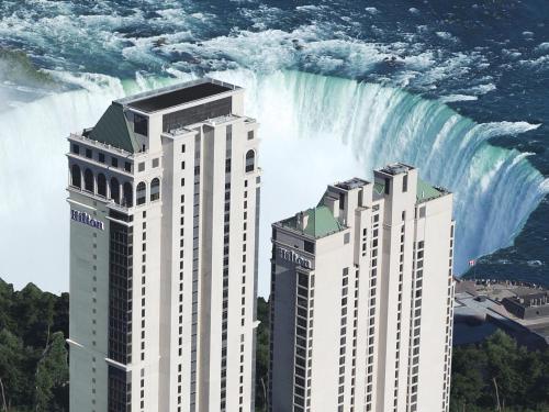 Фотография гостиницы Hilton Niagara Falls/ Fallsview Hotel and Suites