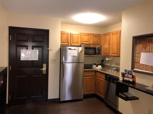 Фотография гостиницы Staybridge Suites Grand Rapids-Kentwood, an IHG Hotel