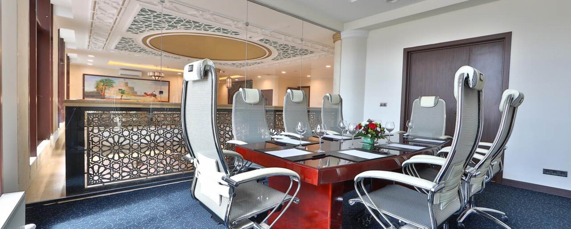 Фотографии конференц-зала TheLocal