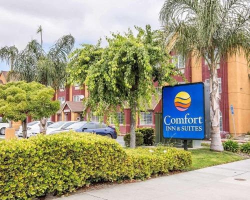 Фотография гостиницы Comfort Inn & Suites Salinas