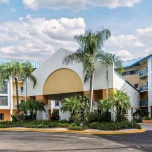 Фотография гостиницы Comfort Inn Naples East I-75