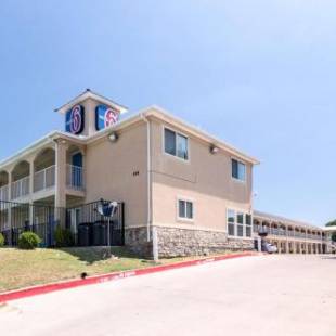 Фотографии гостиницы 
            Motel 6-Azle, TX