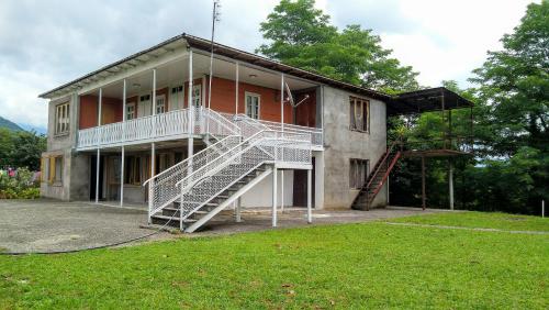 Фотография гостевого дома Дадия-мухури