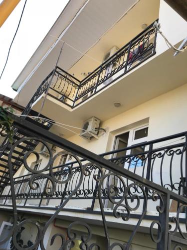 Фотография гостевого дома Экодом в 100 метрах от Черного моря