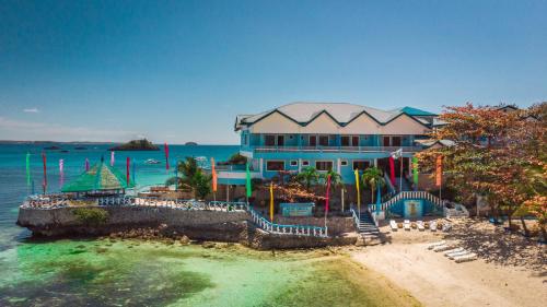 Фотографии гостиницы 
            Blue Corals Beach Resort