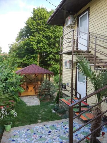 Фотография гостевого дома Канапи