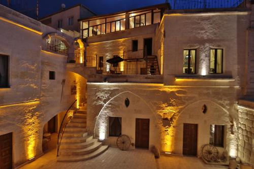 Фотография гостиницы Adora Cave Suites