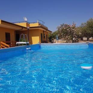 Фотографии мини отеля
Turtle Island