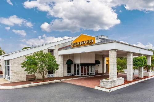 Фотография гостиницы Quality Inn Greenville near University