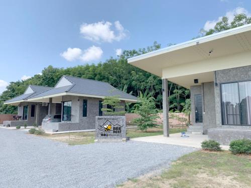 Фотография базы отдыха Bee Rest Residence, Chiang Rai