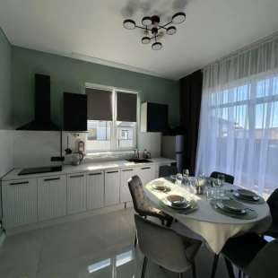 Фотография Коттеджа Коттедж "Небо" с подогреваемым бассейном и сауной