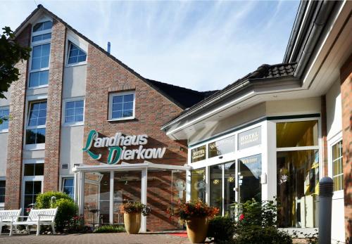 Фотография гостиницы Hotel Landhaus Dierkow