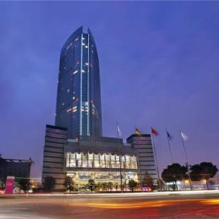 Фотографии гостиницы 
            Crowne Plaza Wuxi City Center(Former Wuxi Kempinski Hotel ), an IHG Hotel
