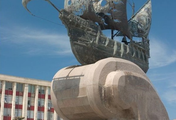 Фотография памятника Памятник Каравелла Колумба Санта-Мария