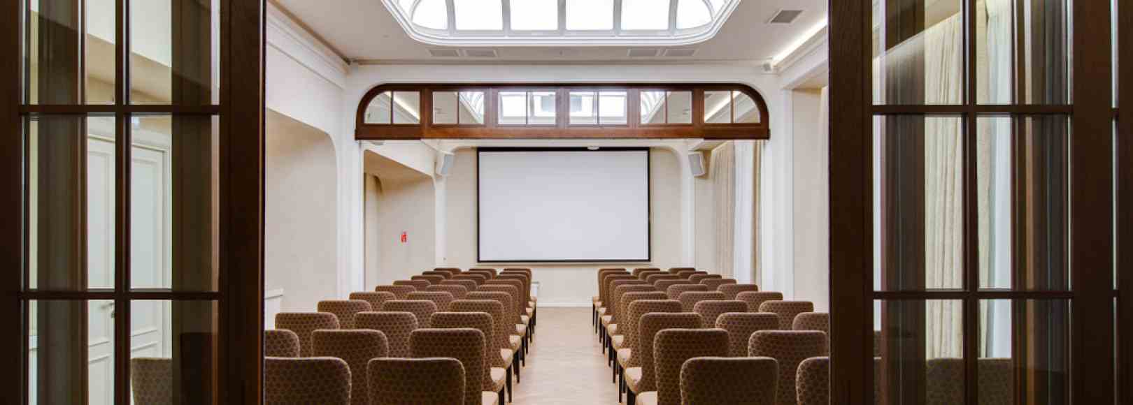 Фотография конференц-зала СтандАрт 2 этаж