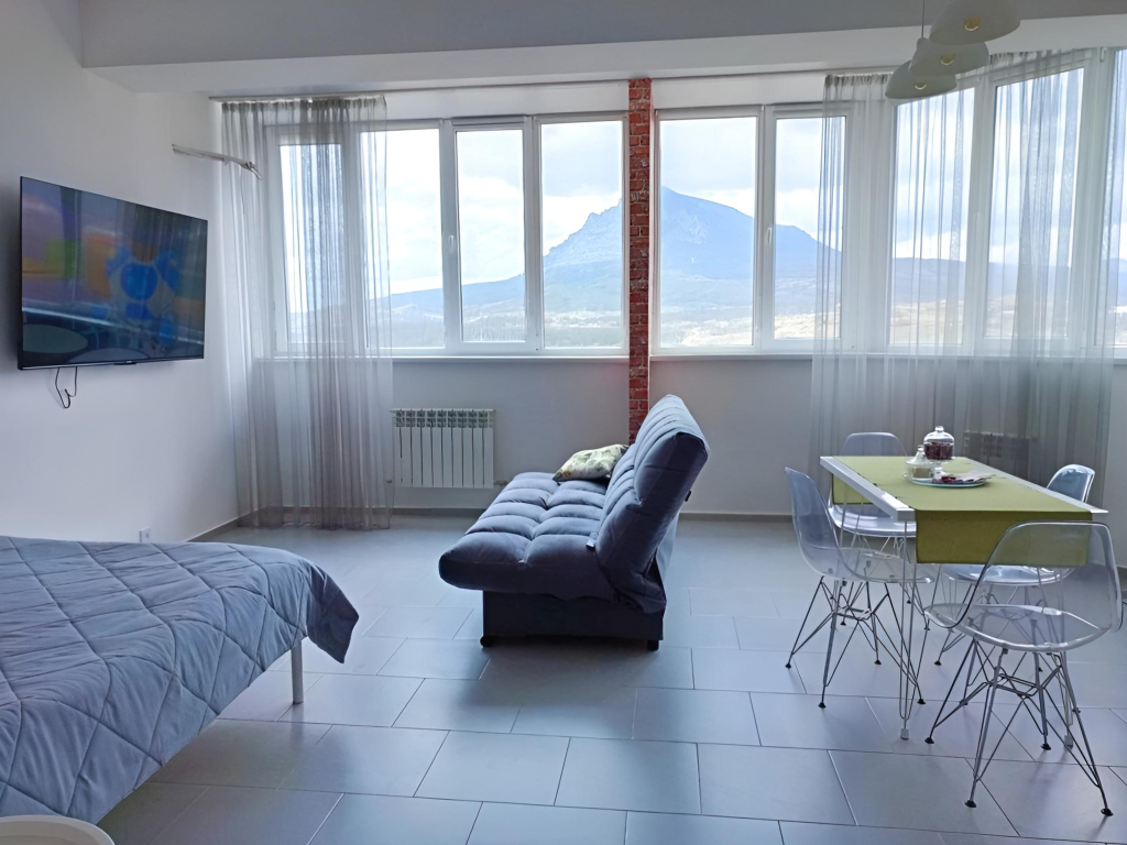 Фотография квартиры Апартаменты Sutki Rent с красивым видом на горы