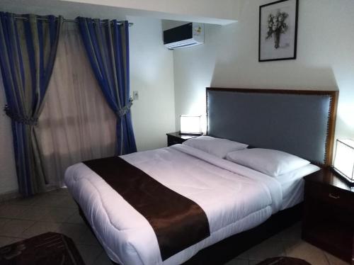 Фотографии гостиницы 
            Al Saraya October Hotel