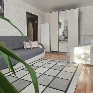 Фотография квартиры Квартира Просторная двухкомнатная возле пляжа