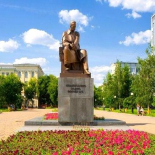 Фотография Памятник изобретателю радио А.С. Попову