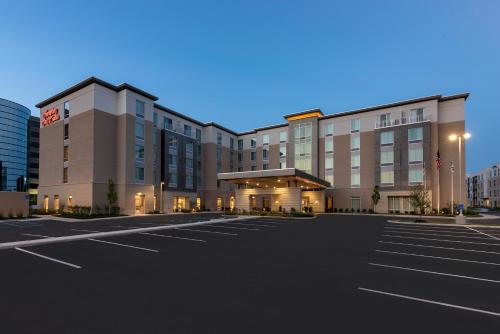 Фотография гостиницы Hampton Inn & Suites Indianapolis-Keystone, IN
