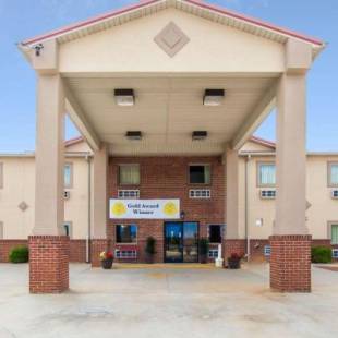 Фотографии гостиницы
Econo Lodge Inn & Suites Rockmart