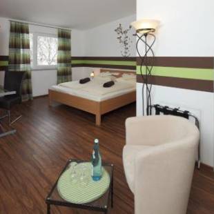 Фотографии гостиницы
Hotel DAH-Inn