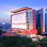 Фотография гостиницы Ibis Jakarta Senen