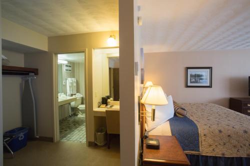 Фотография гостиницы The Fredericton Inn
