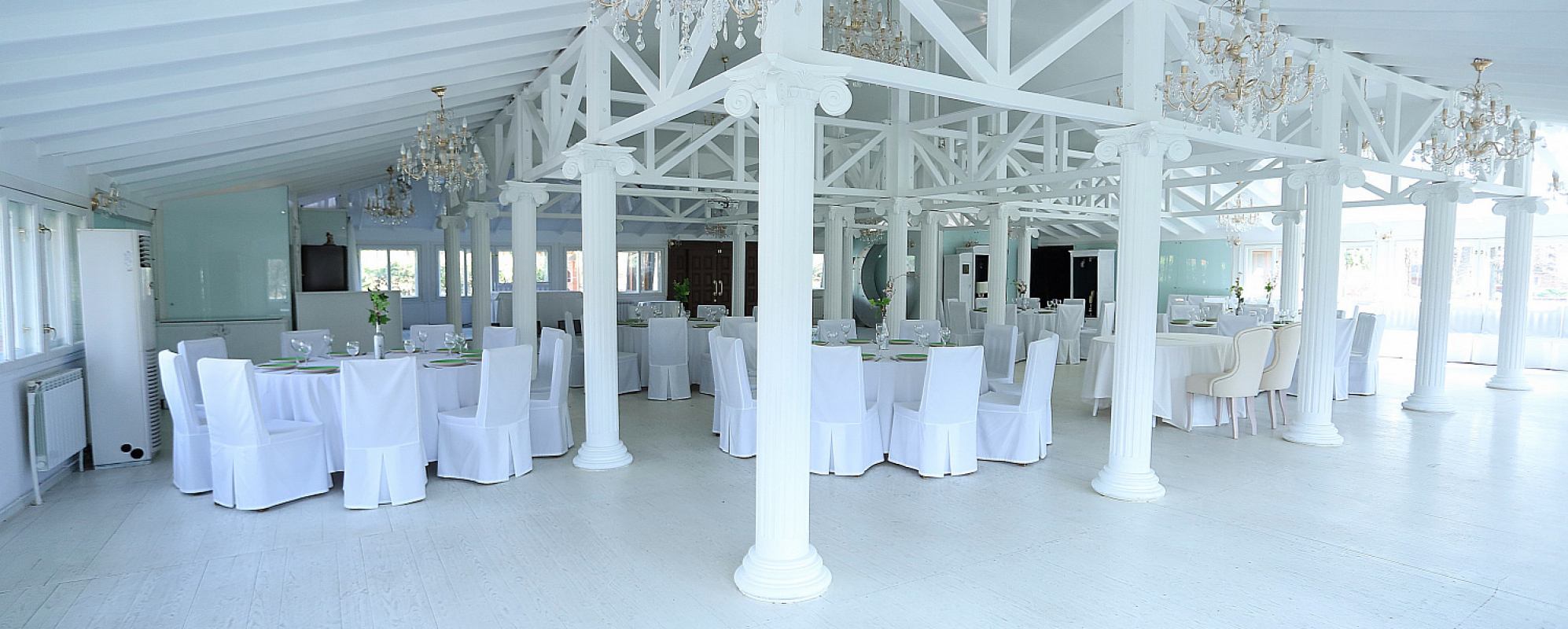 Фотографии конференц-зала Лесная терраса