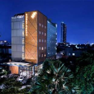 Фотографии гостиницы
Kuretakeso Kemang Hotel