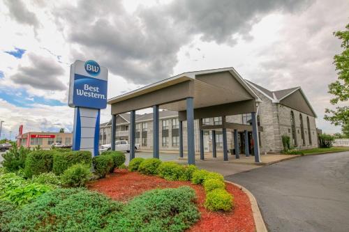 Фотография гостиницы Best Western Smiths Falls Hotel