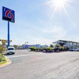 Фотография гостиницы Motel 6-Laredo, TX - South