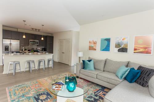 Фотография квартиры LEAGUE 704 at Trade Street