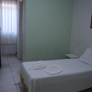 Фотография гостиницы Touring Hotel