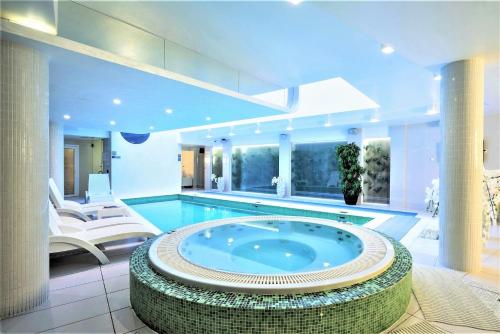 Фотография гостиницы Wellton Centrum Hotel & SPA