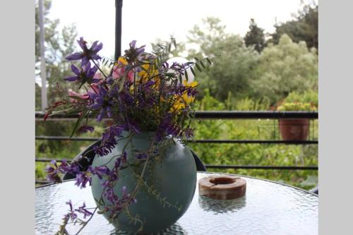 Фотографии гостевого дома
The Sound of Silence