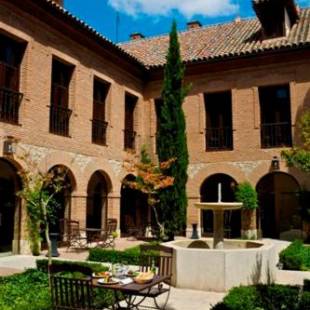 Фотографии гостиницы
Parador de Chinchón