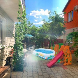 Фотография гостевого дома Три звезды