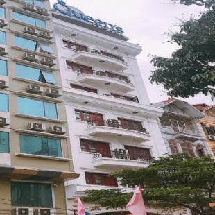 Фотография гостиницы QUEEN'S Hotel