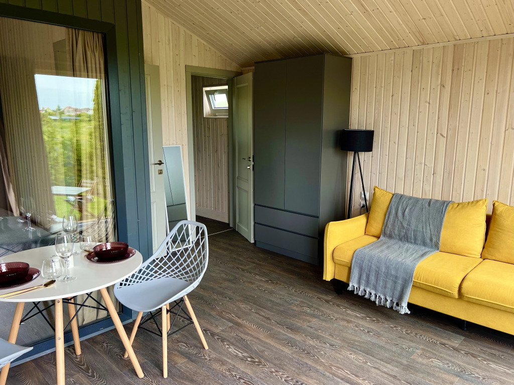 Фотография Коттеджа Частный дом зеленая дача