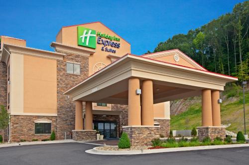 Фотография гостиницы Holiday Inn Express & Suites Ripley, an IHG Hotel